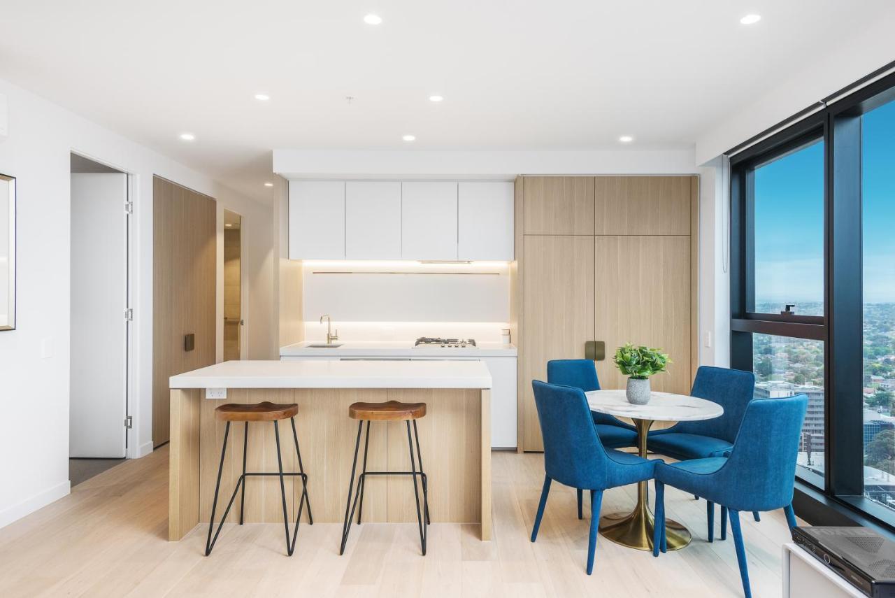 Sky One Apartments By Cllix Box Hill Exteriör bild