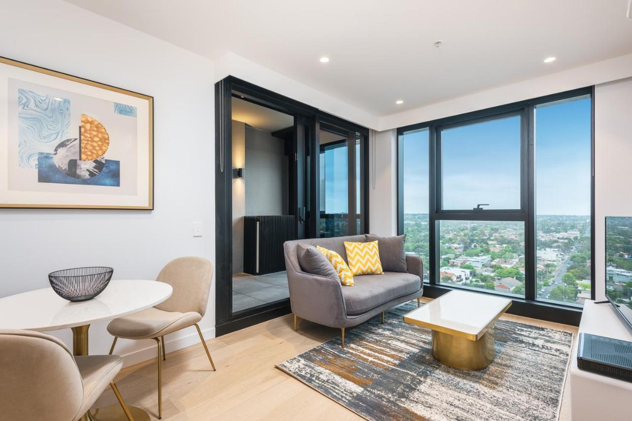 Sky One Apartments By Cllix Box Hill Exteriör bild